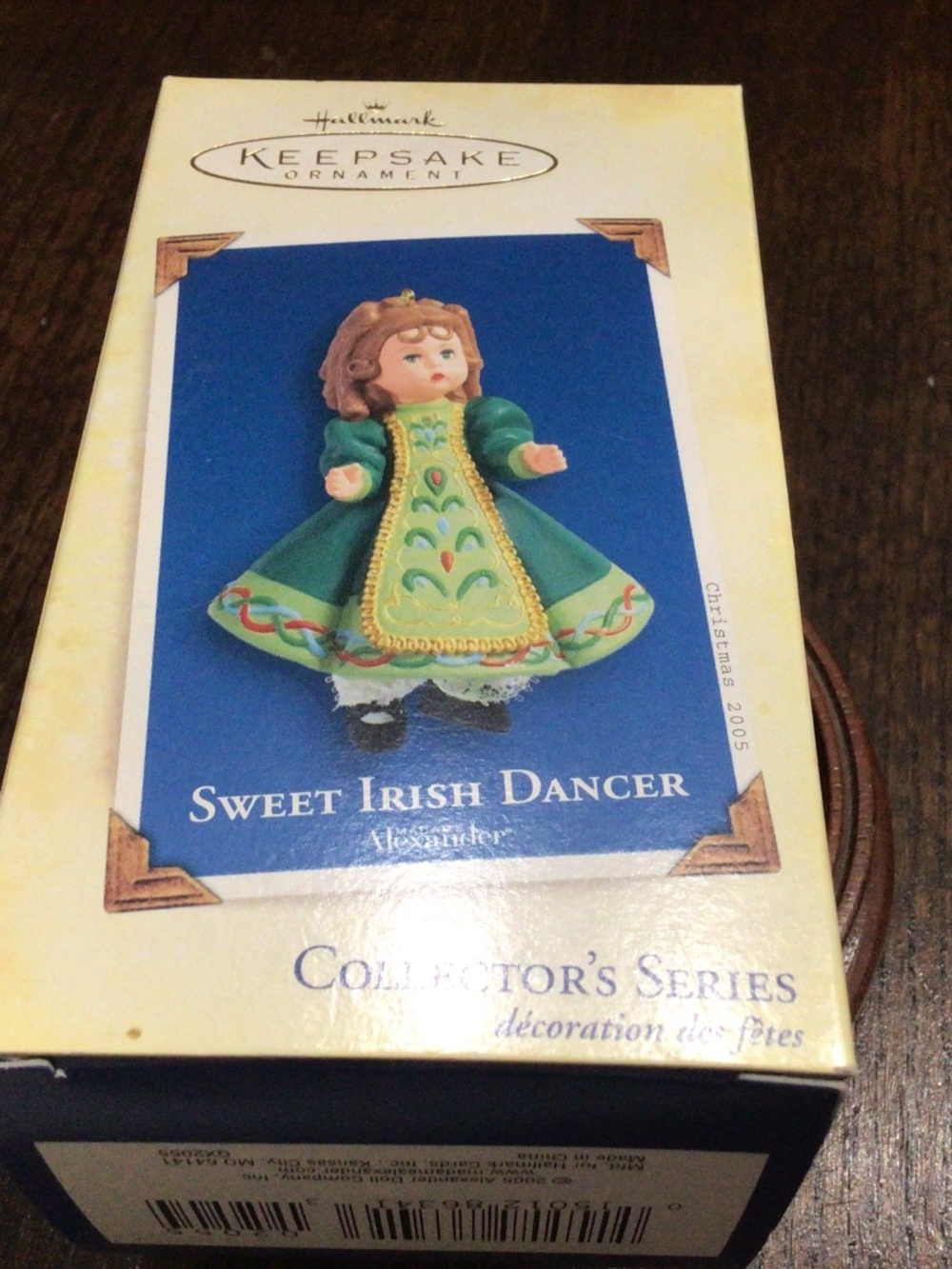 Vintage, Hallmark keepsake ornament Sweet Irish Dancer, Madame Alexander 2005